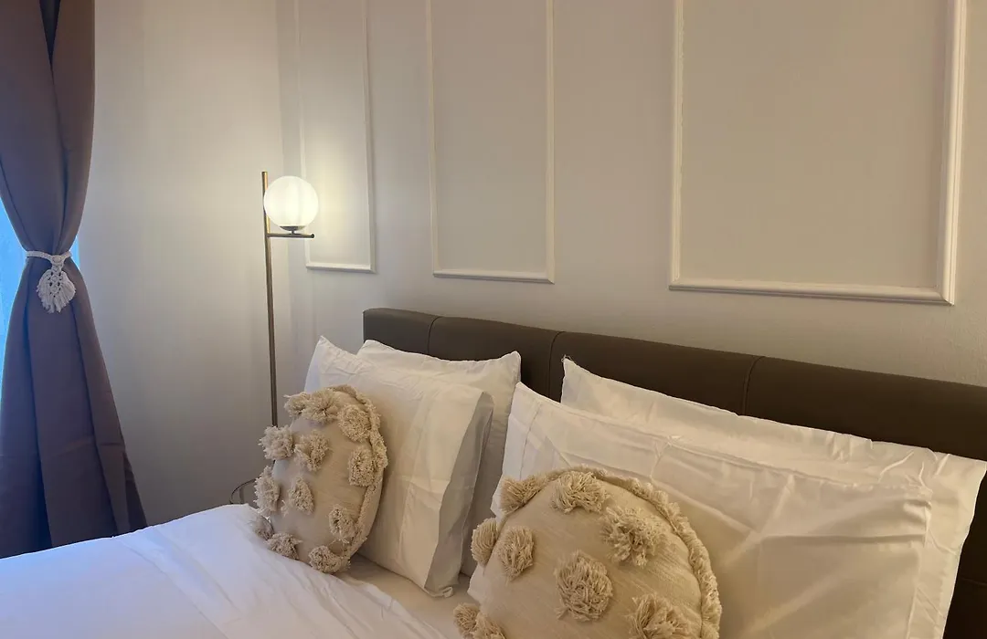 Mch Bocconi 10' From Duomo, Apt With Ac, Wifi And Balcony-1